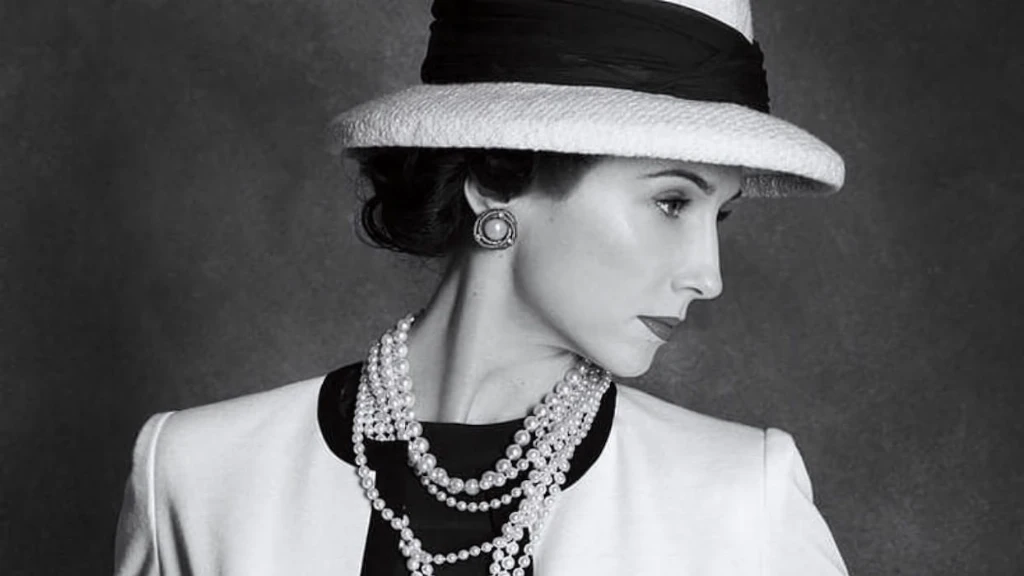 {Про Шанель номер 5 (Chanel N5) і чому Коко Шанель заплатила за них  найбільше. | KI Fragrance - Про парфуми та аромати}