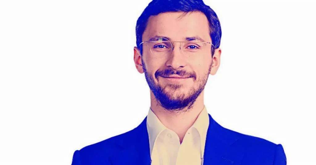 {Данило Привалов (син Геннадія Кернеса): історія одного бізнесмена, який  збагачується під час війни та поки що ходить між краплями | From-UA}