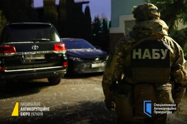 Гео Лерос родители национальность: биография, карьера и личная жизнь